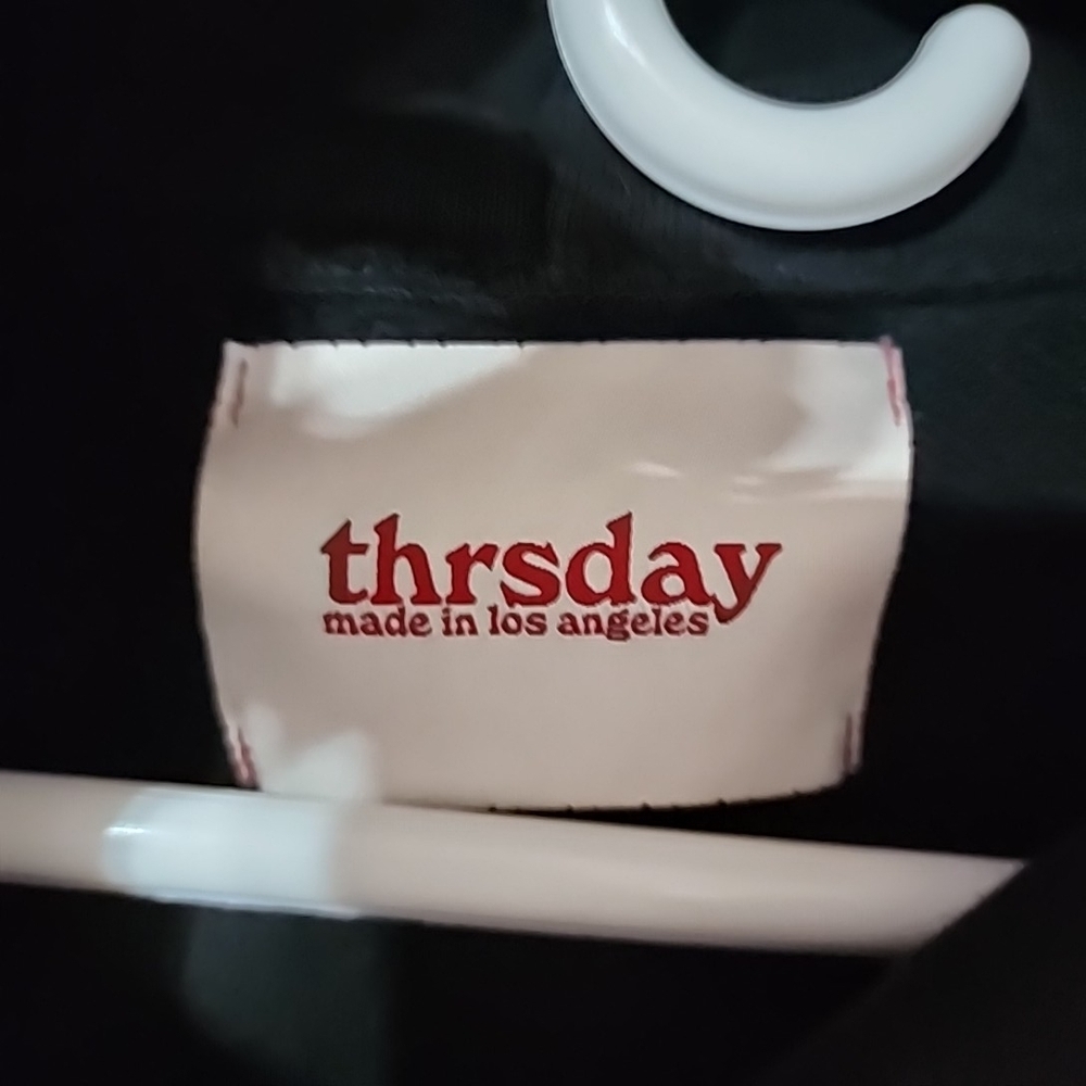 Thursday Brand Black Garment with Red Logo Tag HOODLE - Picture 5 of 7